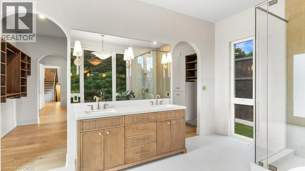 2 BRIDLEWOOD Crescent