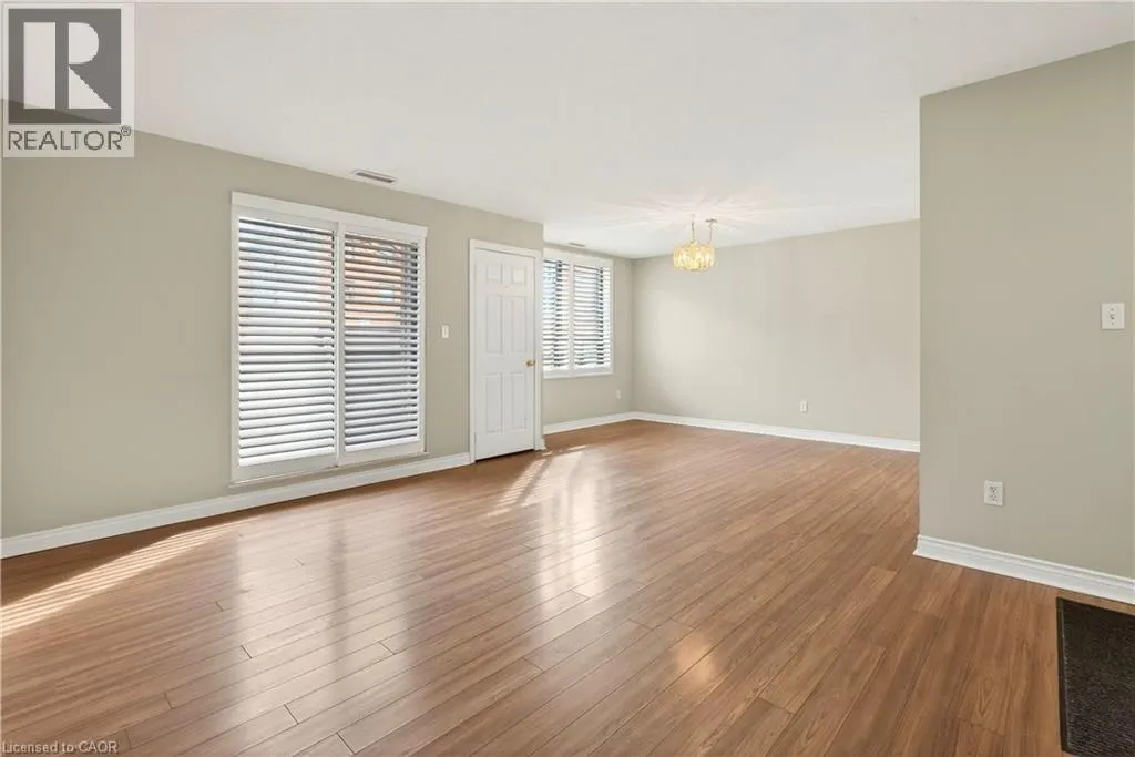 8 MAIN Street Unit# 101 #101