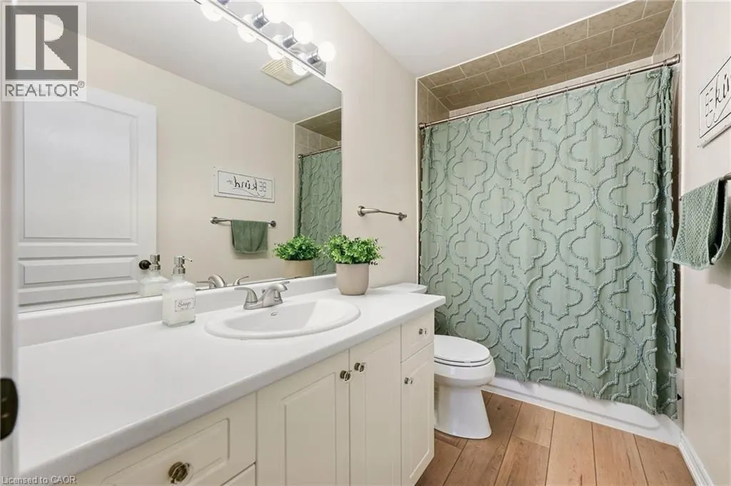 391 PLAINS Road E Unit# 211 #211