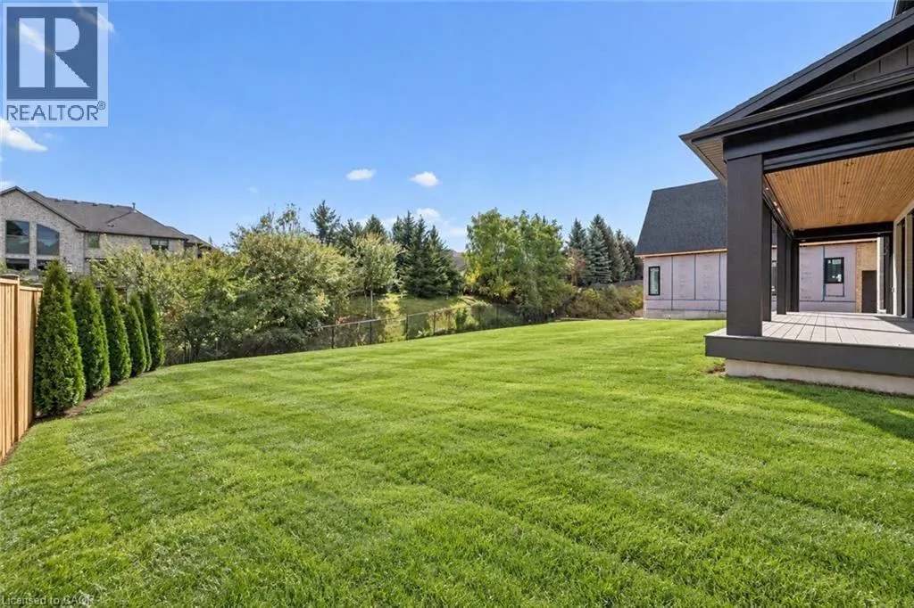 6 BRIDLEWOOD Crescent