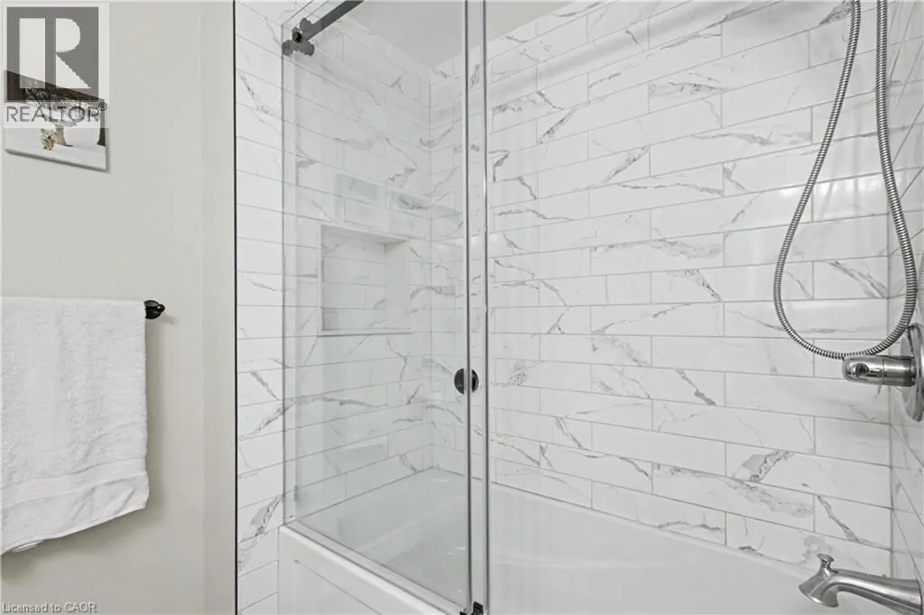 484 REDFOX Road Unit# B #B