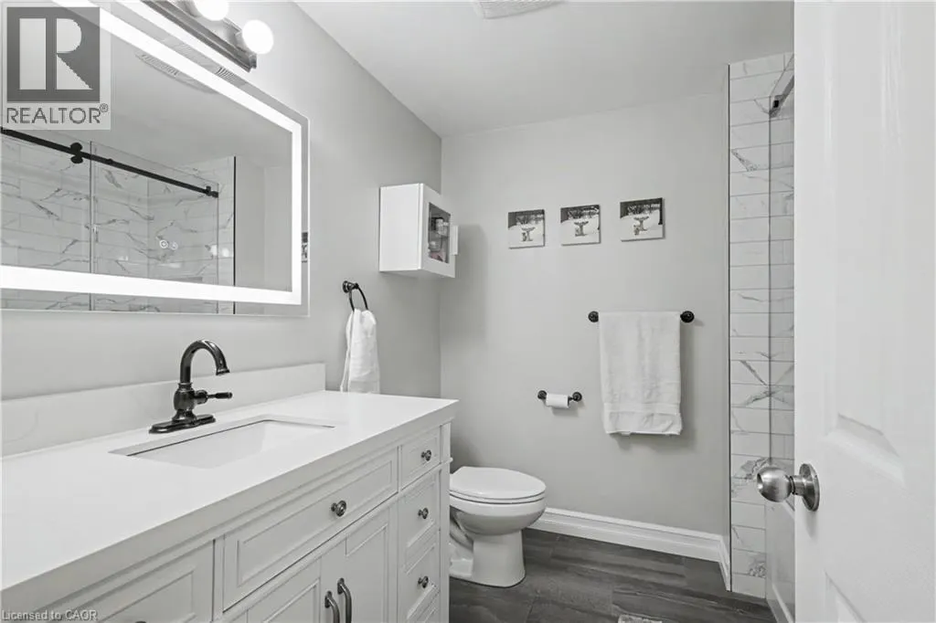 484 REDFOX Road Unit# B #B