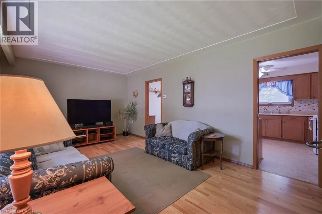 99 LORRAINE Avenue