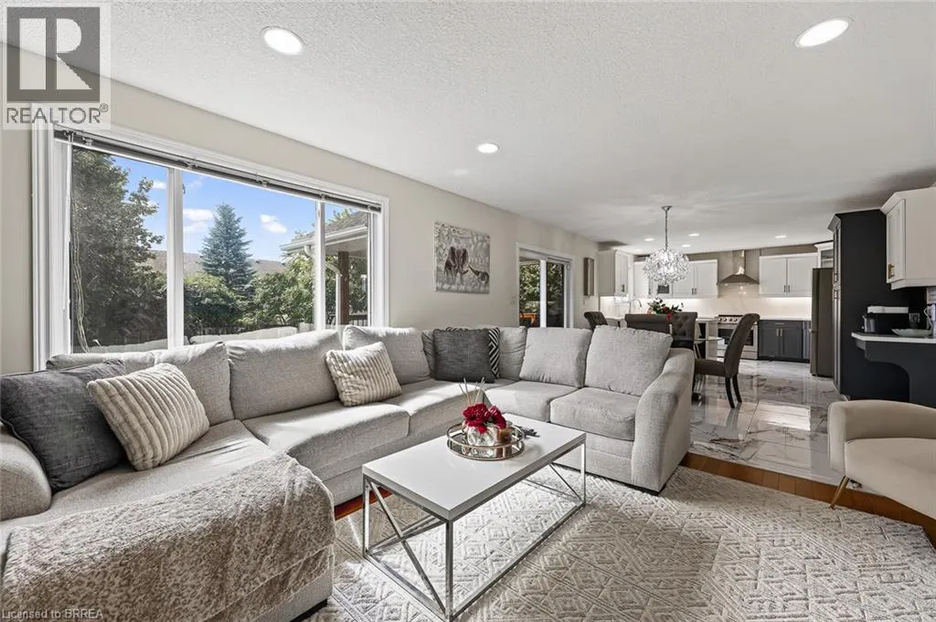 468 LAKEVIEW Drive