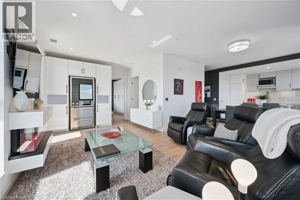 181 KING Street S Unit# 1714 #1714