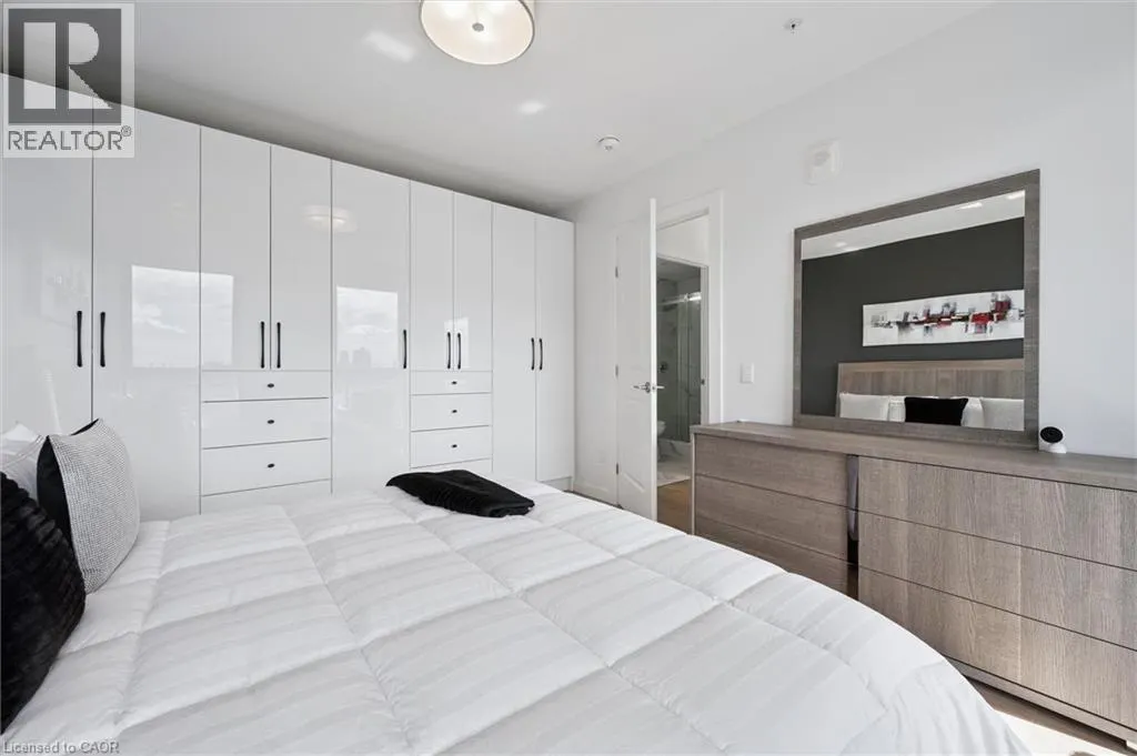 181 KING Street S Unit# 1714 #1714