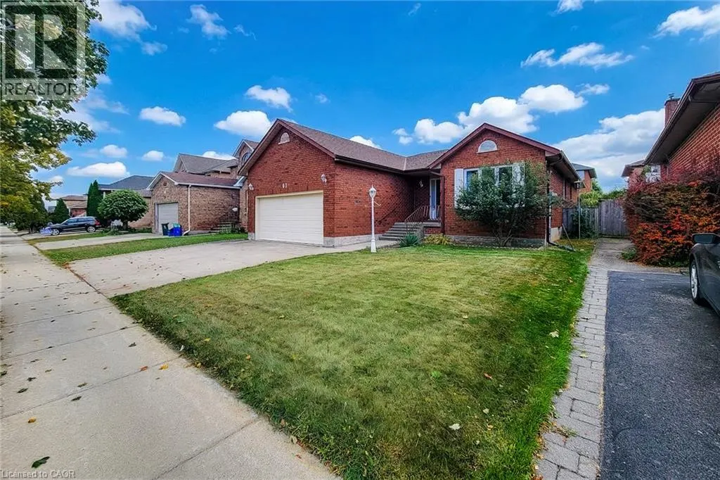 61 HIGHLAND Road