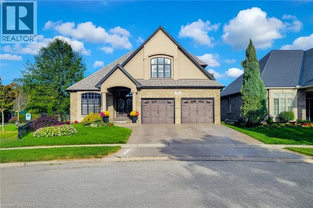24 CARMICHAEL Crescent