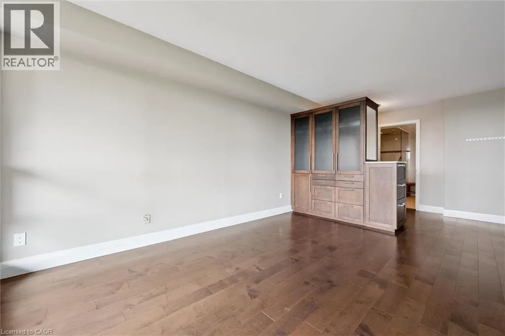 6 WILLOW Street Unit# 602 #602