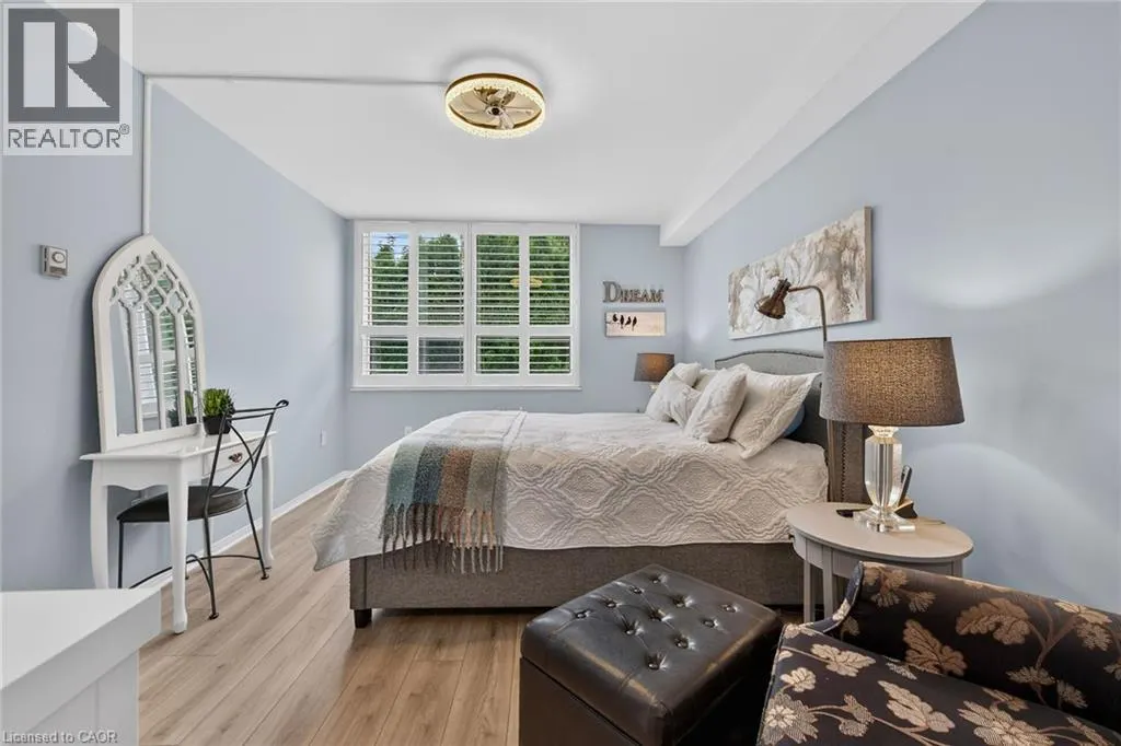 28 ROBINSON Street N Unit# 101 #101