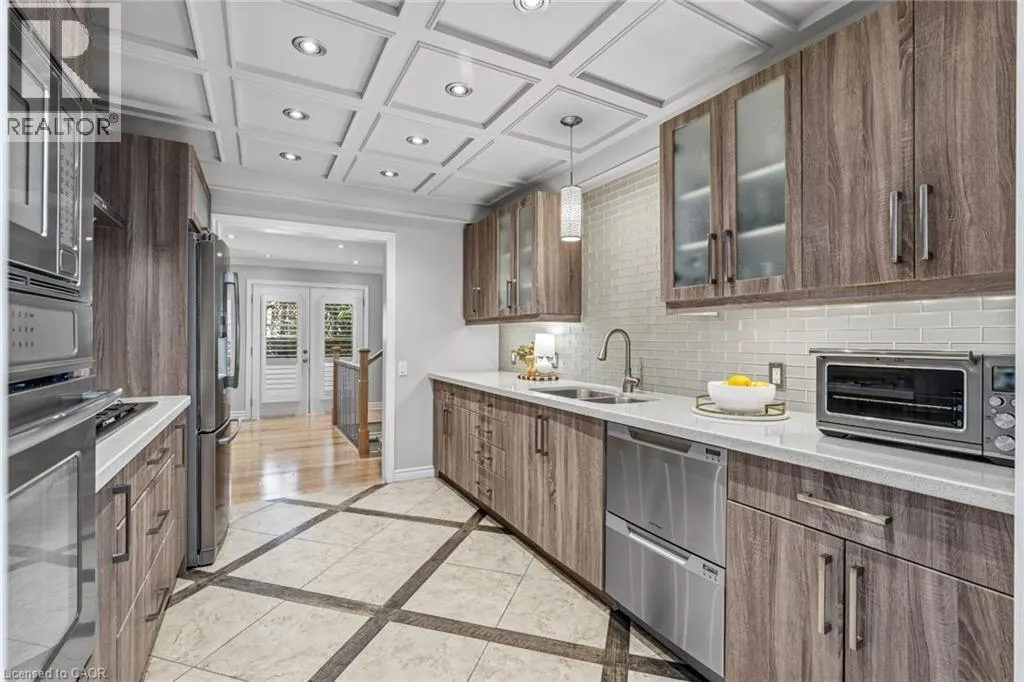 23 RIVER VIEW Drive