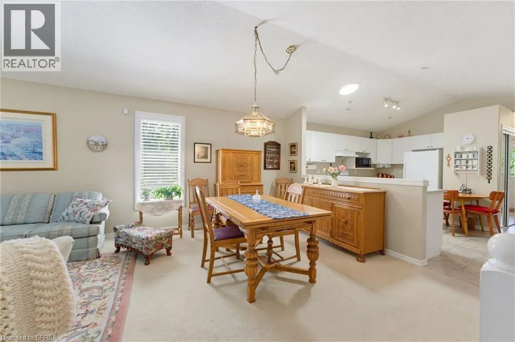 73 MORTON Avenue W Unit# 9 #9