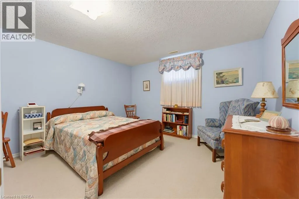 73 MORTON Avenue W Unit# 9 #9