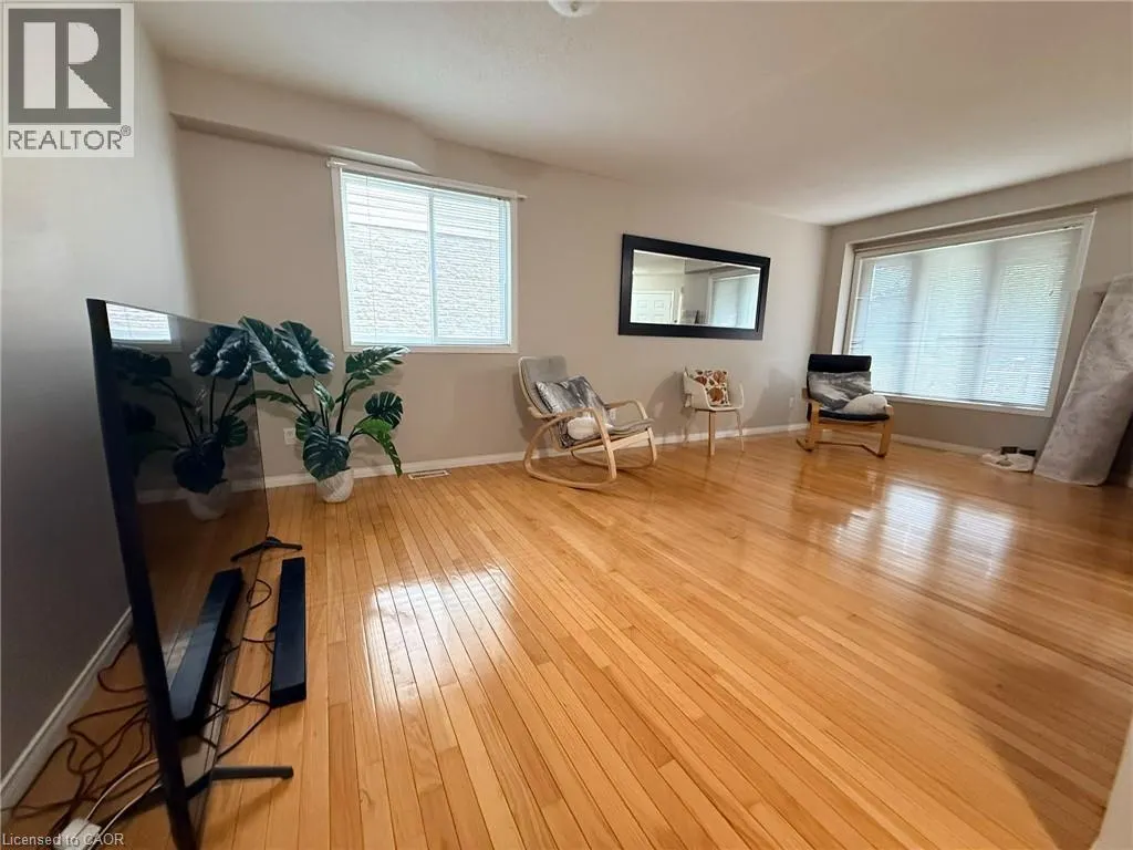 424 NEWPORT Drive