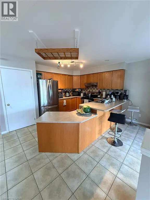 424 NEWPORT Drive
