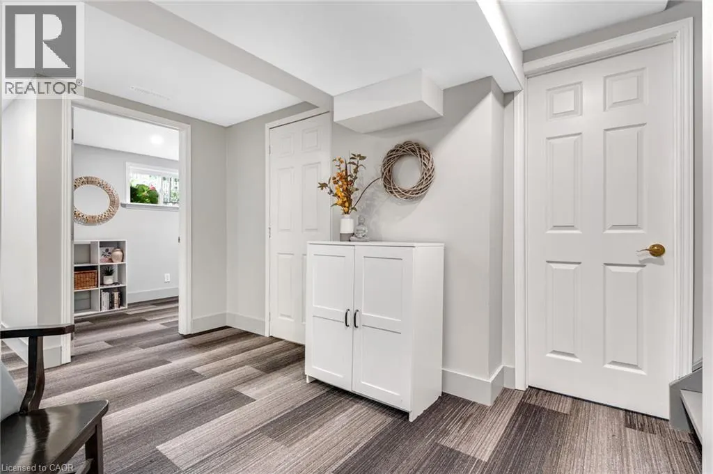 18 BISMARK Drive