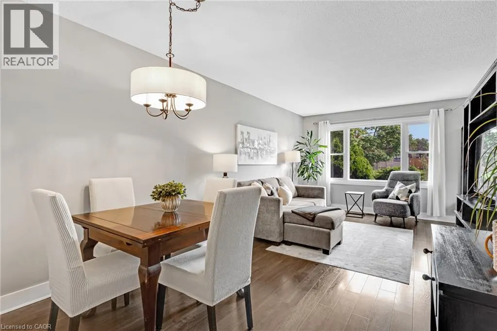 18 BISMARK Drive