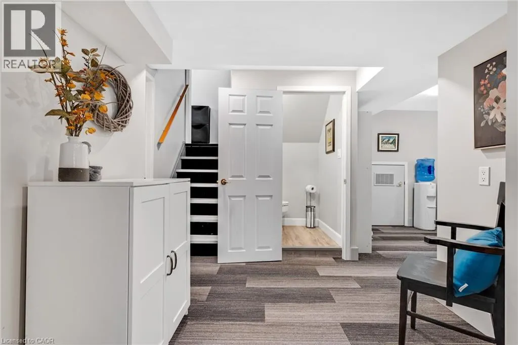 18 BISMARK Drive