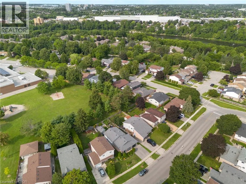 18 BISMARK Drive