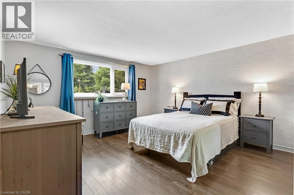 18 BISMARK Drive