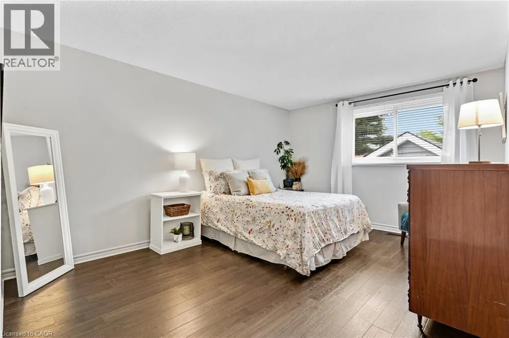 18 BISMARK Drive