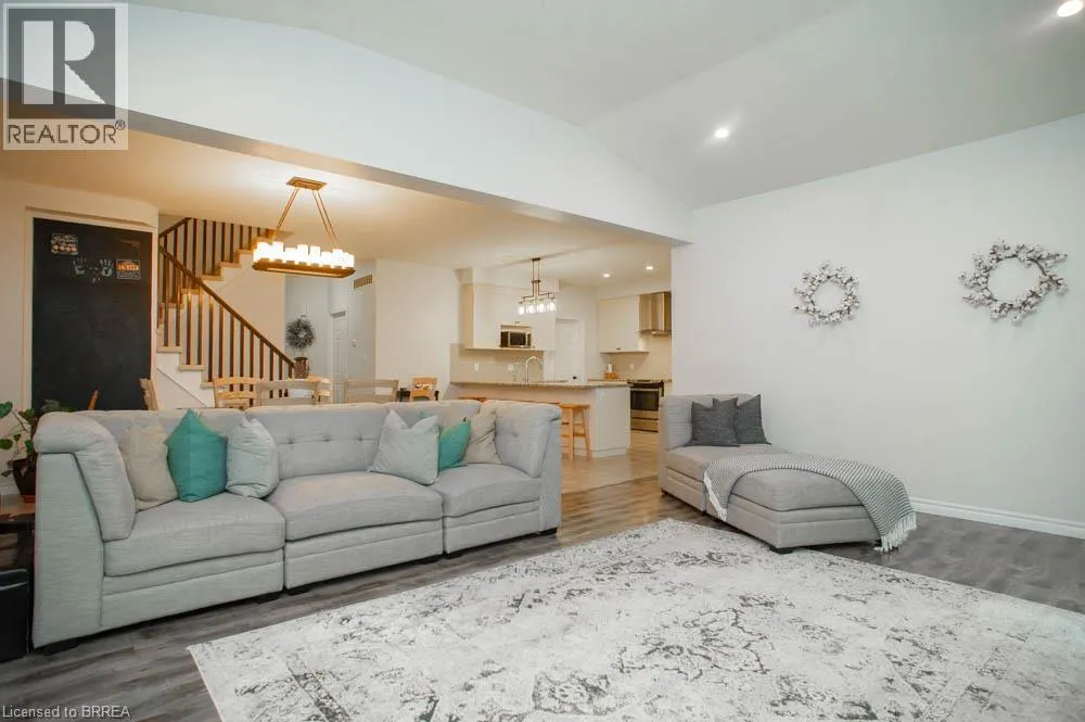 217 WOODWAY Trail