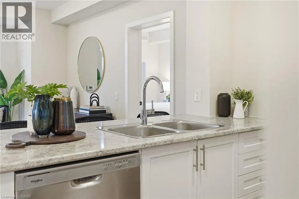 870 QUEENSTON Road Unit# 416 #416