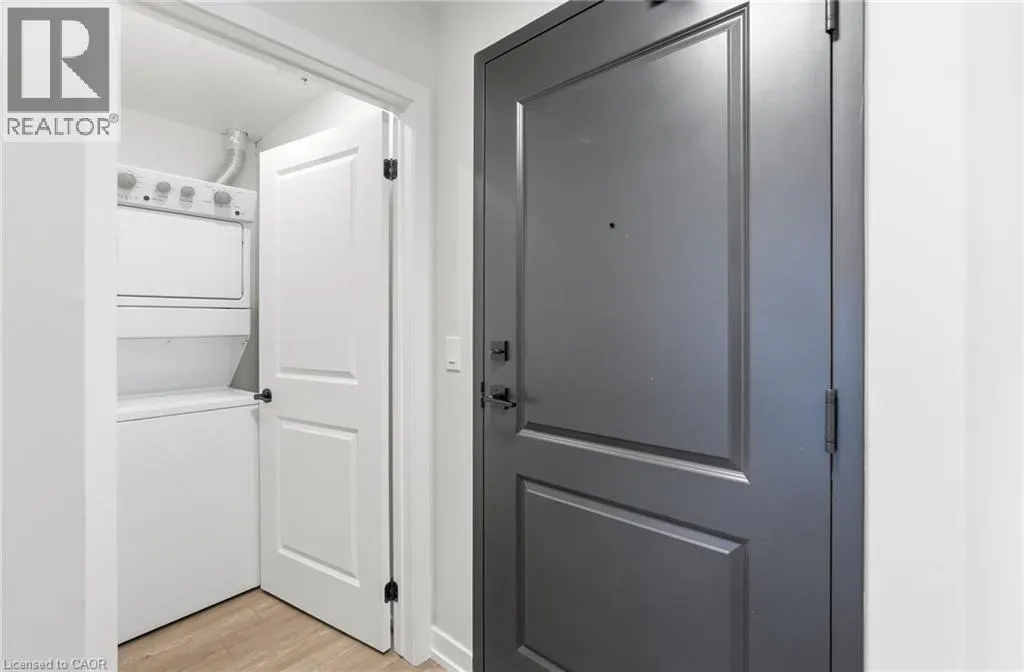 870 QUEENSTON Road Unit# 416 #416