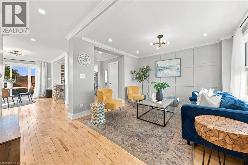 1231 DUNSMURE Road