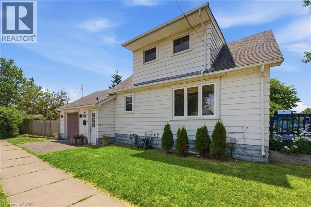 1217 ORCHARD Avenue