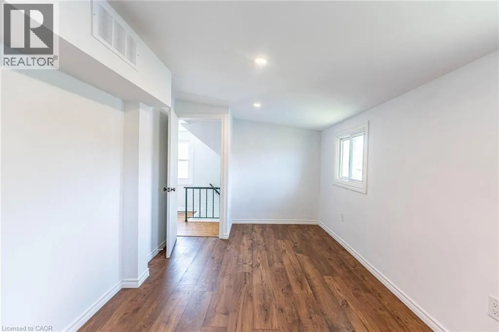 1217 ORCHARD Avenue