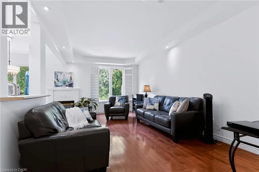5151 UPPER MIDDLE Road Unit# 11 #11