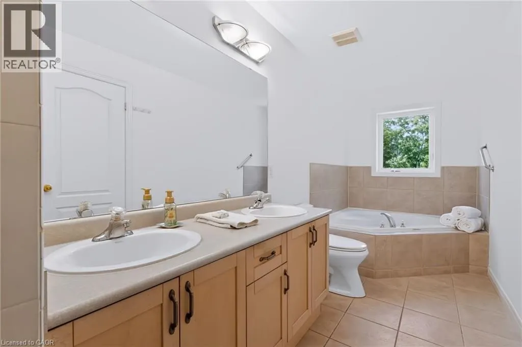 5151 UPPER MIDDLE Road Unit# 11 #11