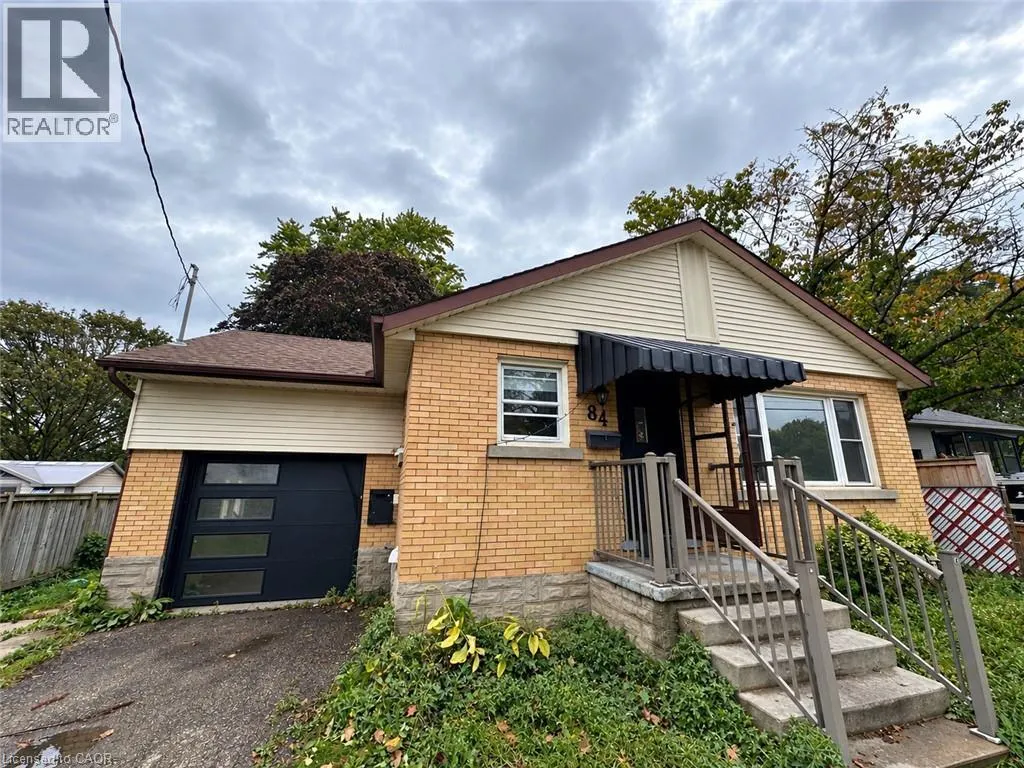 84 WEBER Street S