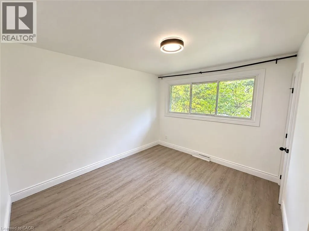 84 WEBER Street S