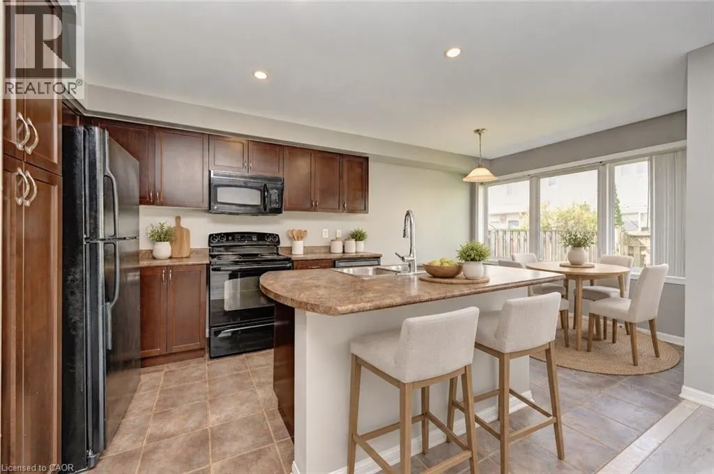 103 BLACKBIRD Circle