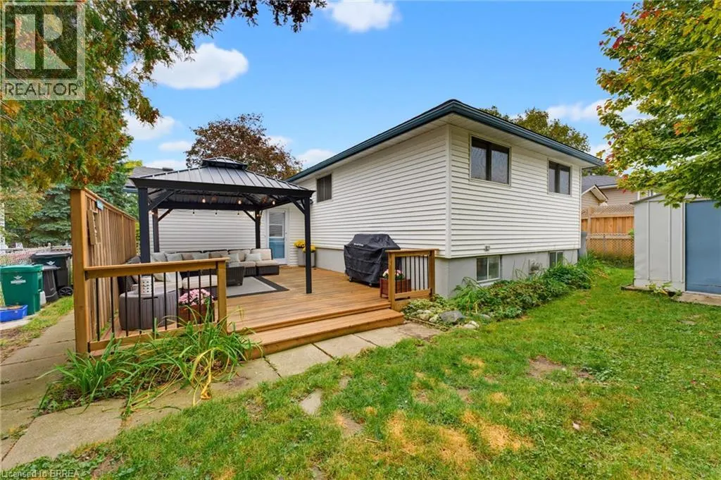 35 SCOTT Road