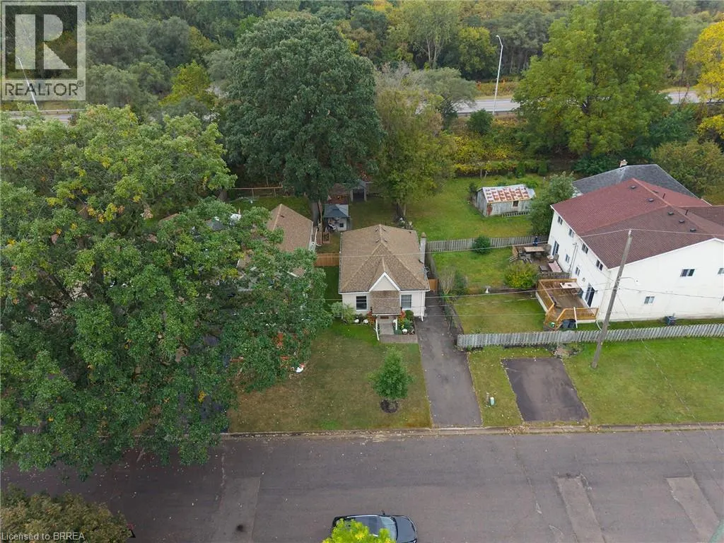 11 STIRTON Avenue