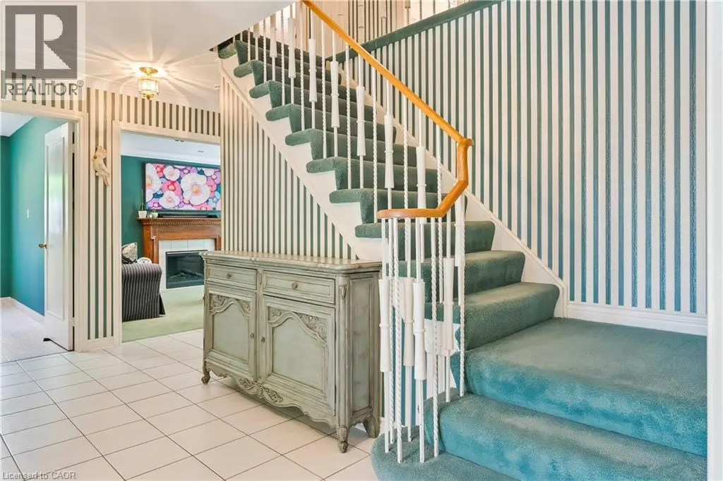 255 SPRING GARDEN Road