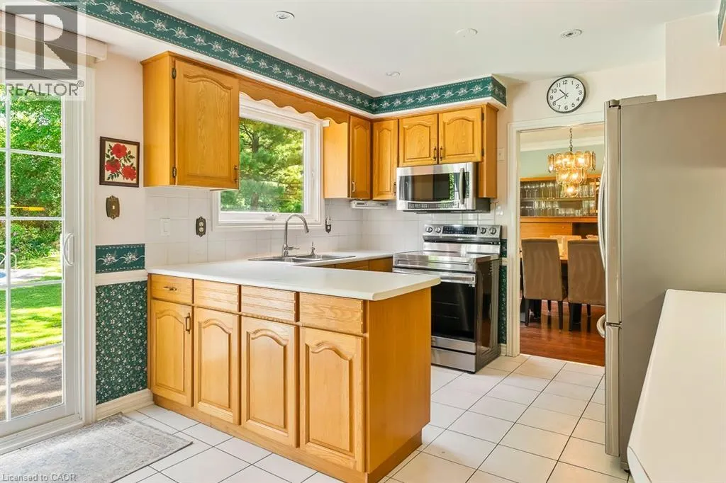 255 SPRING GARDEN Road