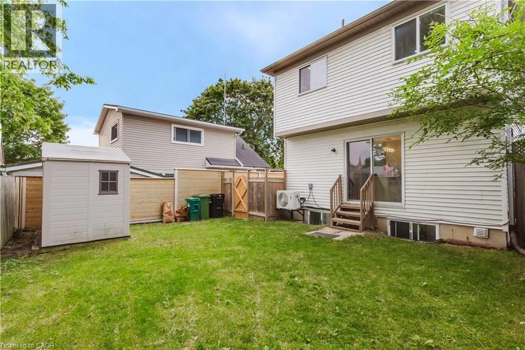 67 KINZIE Avenue
