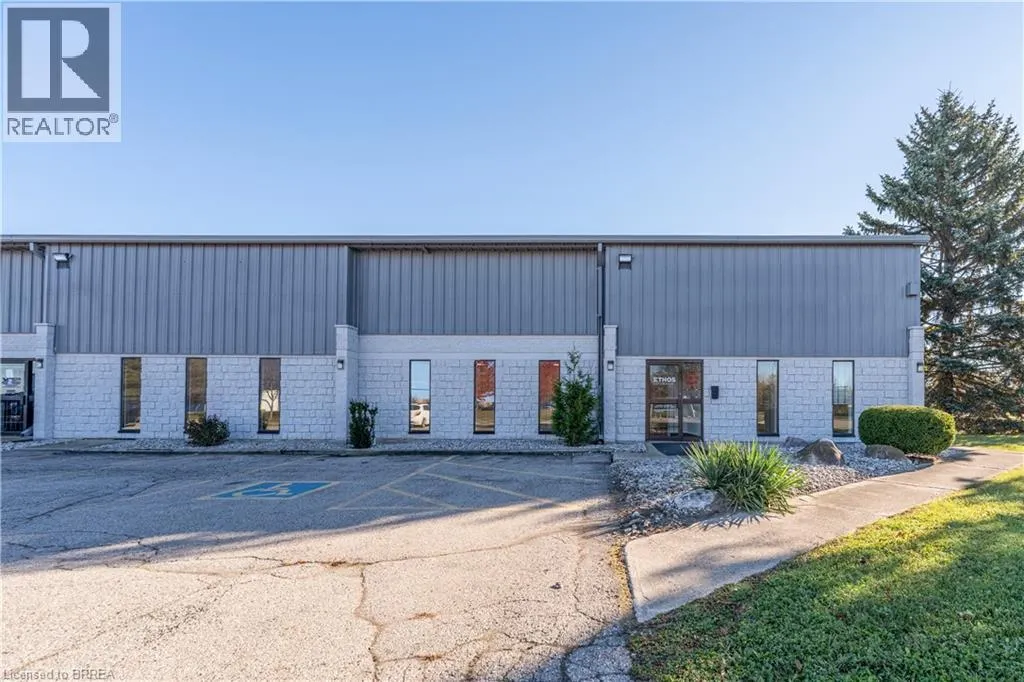10 PLANT FARM Boulevard Unit# 4 #4