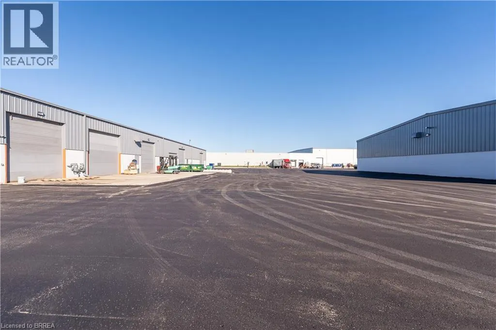 10 PLANT FARM Boulevard Unit# 4 #4