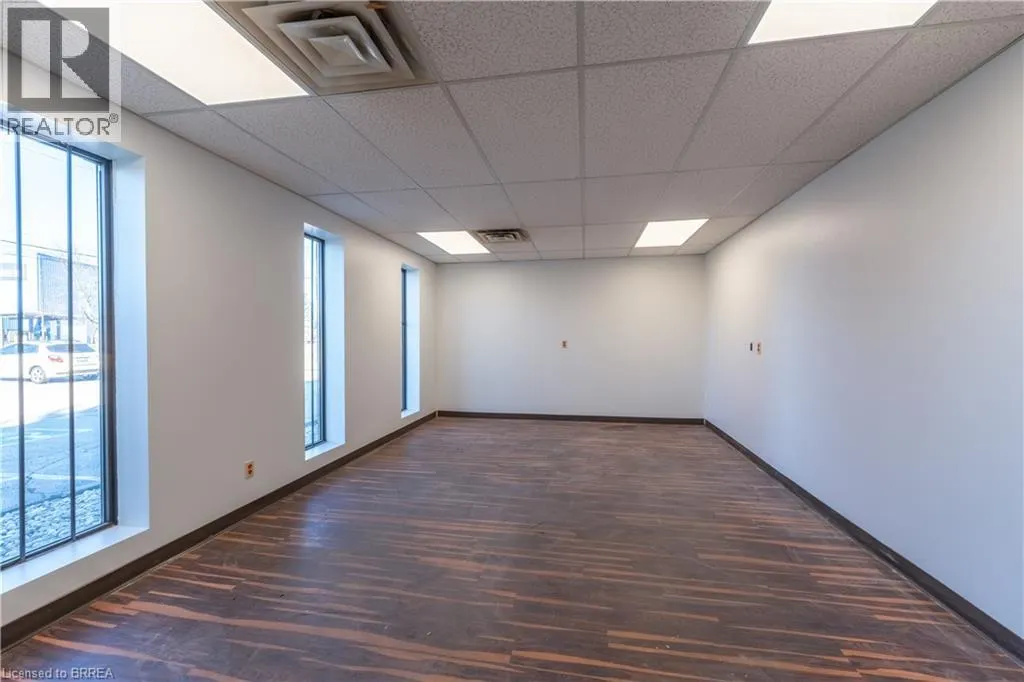 10 PLANT FARM Boulevard Unit# 4 #4