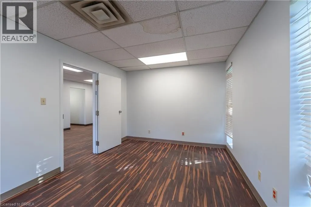 10 PLANT FARM Boulevard Unit# 4 #4