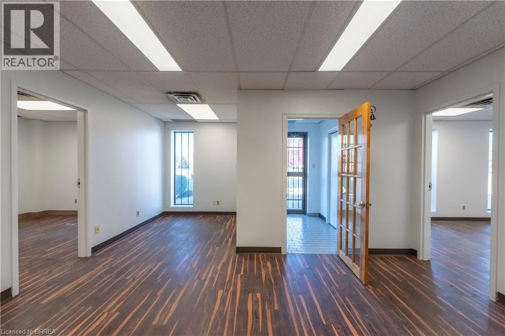 10 PLANT FARM Boulevard Unit# 4 #4