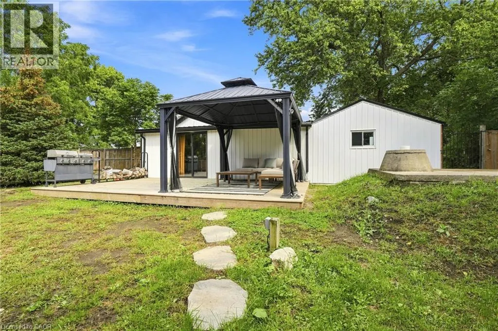 1368 LORRAINE Road