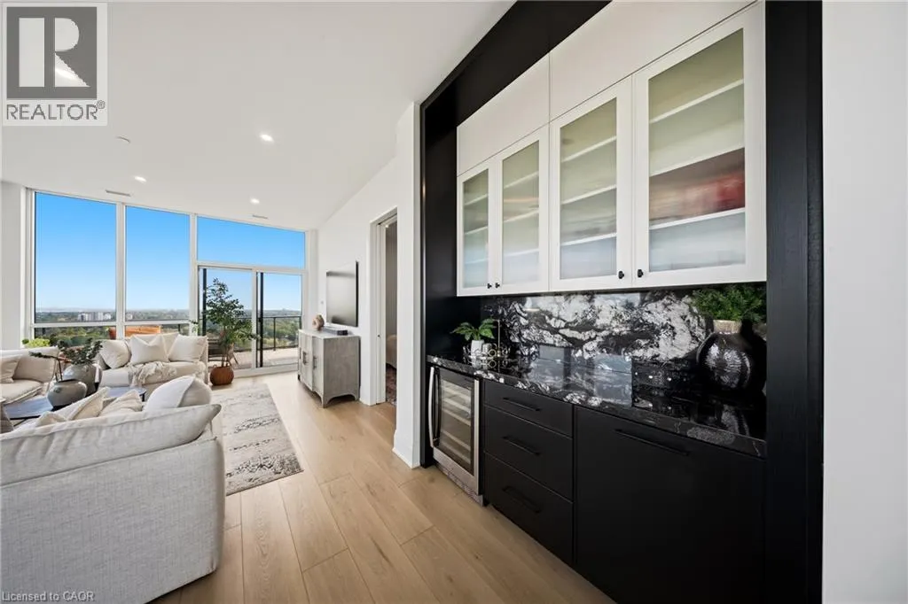 2007 JAMES Street Unit# 2201 #2201