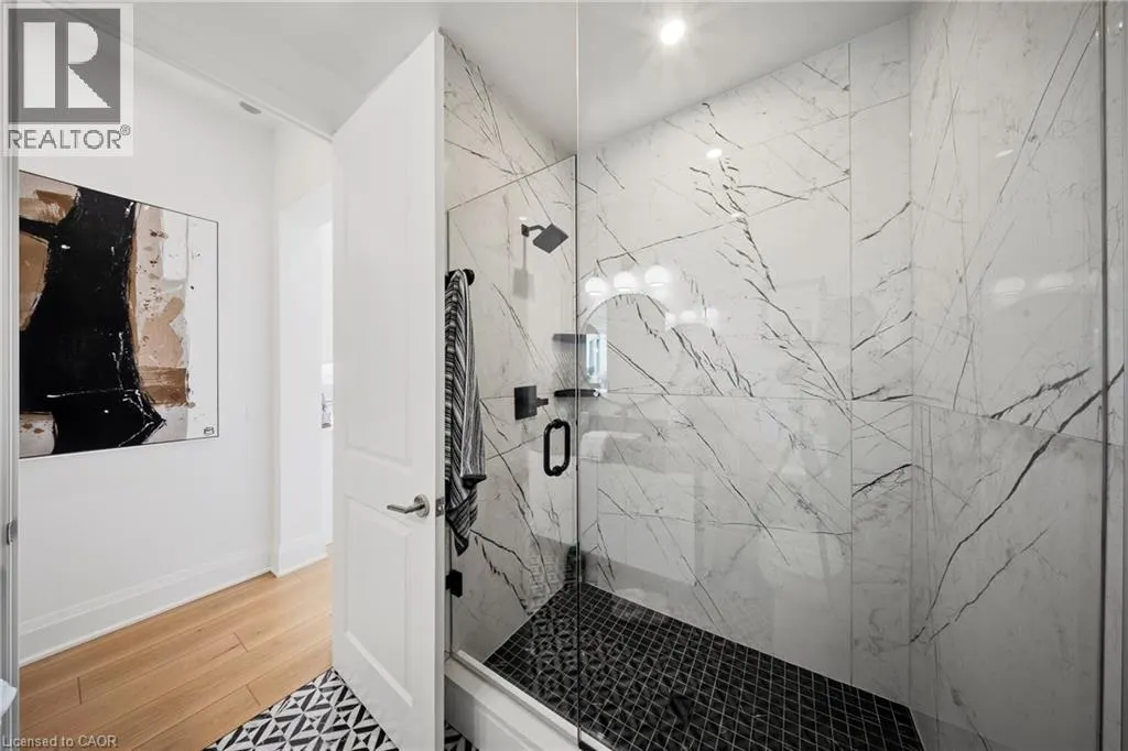 2007 JAMES Street Unit# 2201 #2201