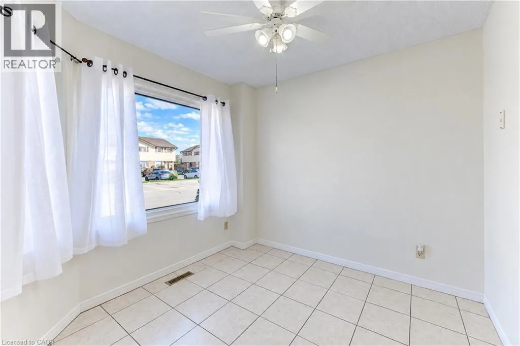 1093 NELLIS Street Unit# 9 #9